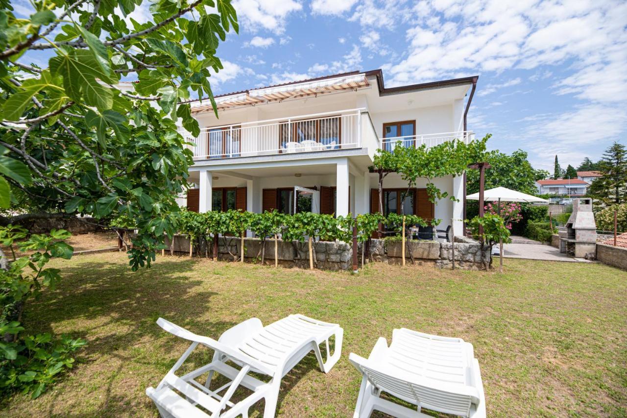 Apartment Vjeko Krk Town